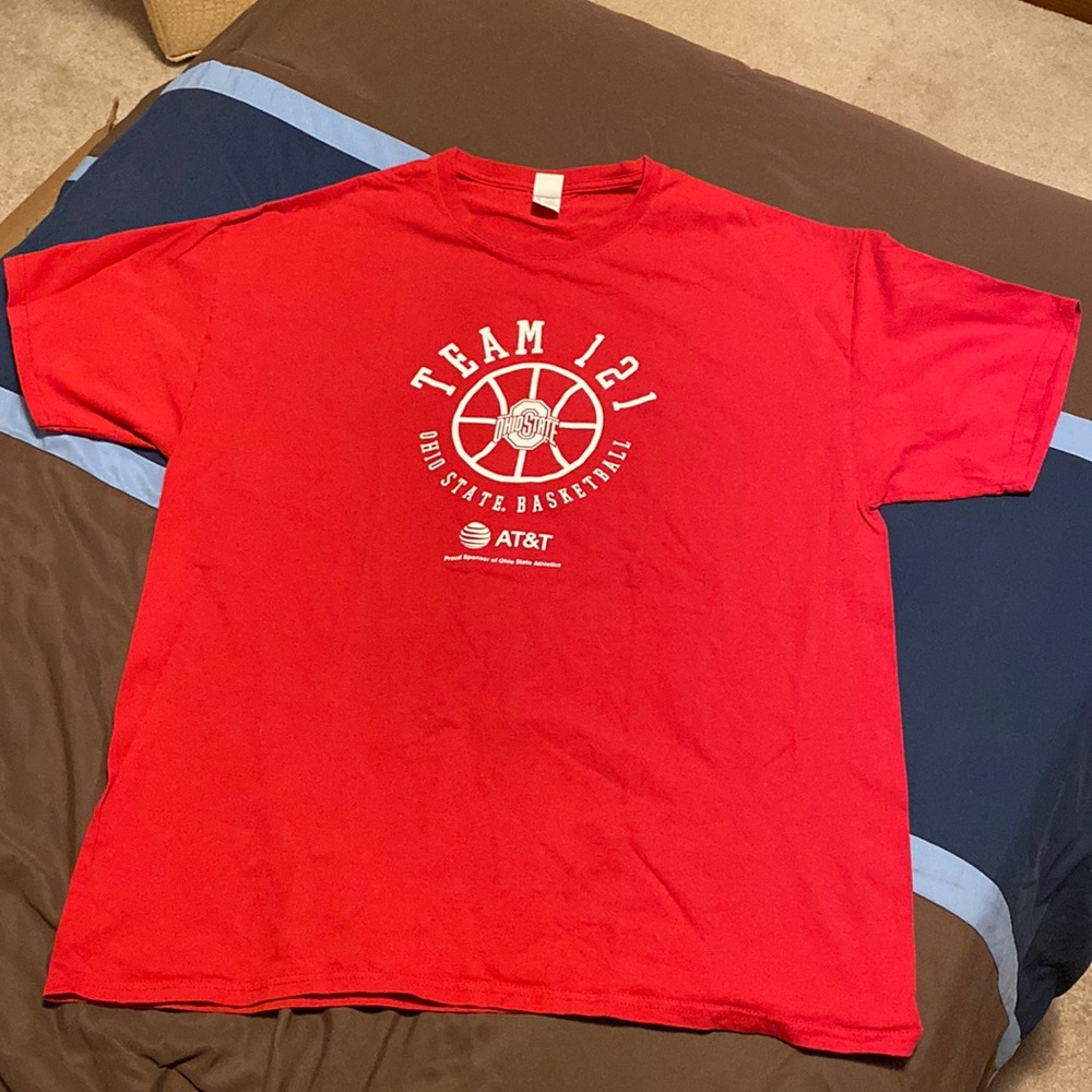 Ohio State Basketball T-Shirt Red Size XL
